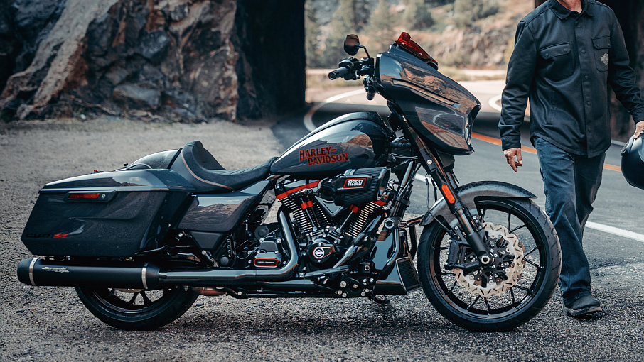 CVO Street Glide ST